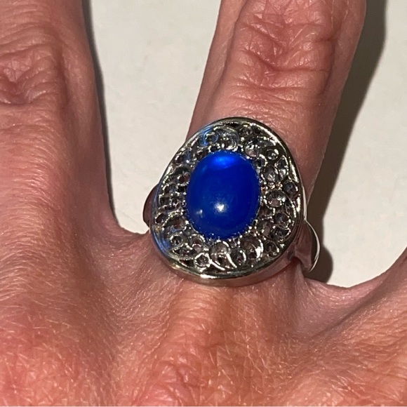 New Handmade Native Sterling Silver Bohemian Natural Dyed Blue Agate Ring - Picture 3 of 7